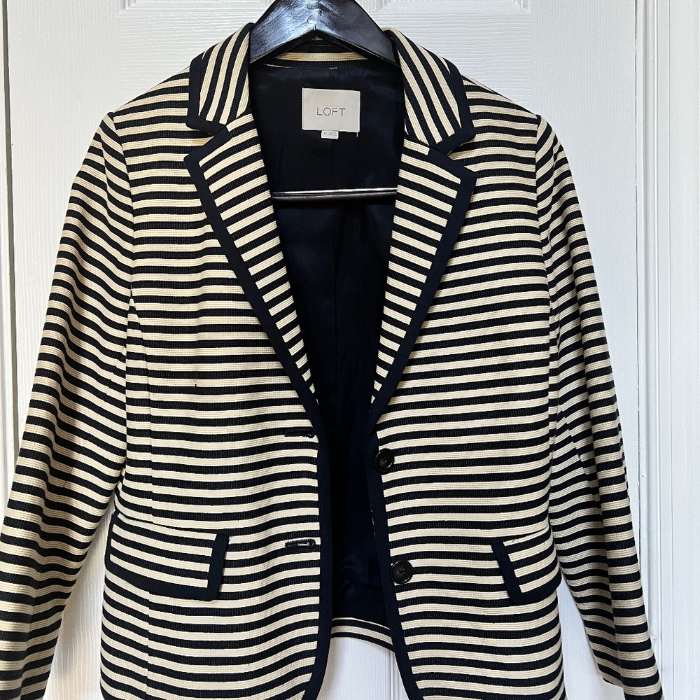 Loft Blazer